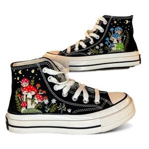 Chuck Taylor Embroidered HIgh Tops Black